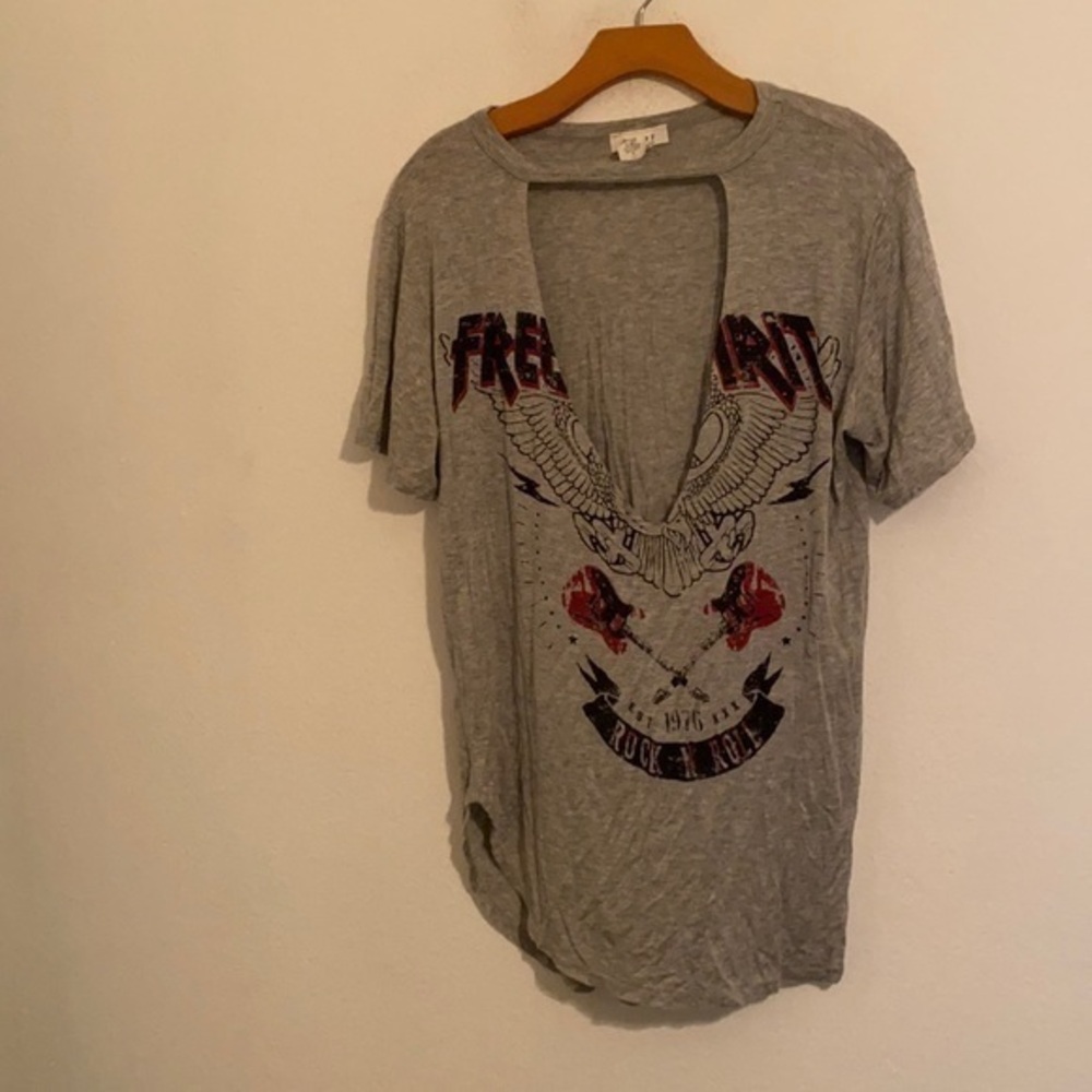JANUARY 7 ROCK N ROLL GREY SHIRT SIZE SMALL